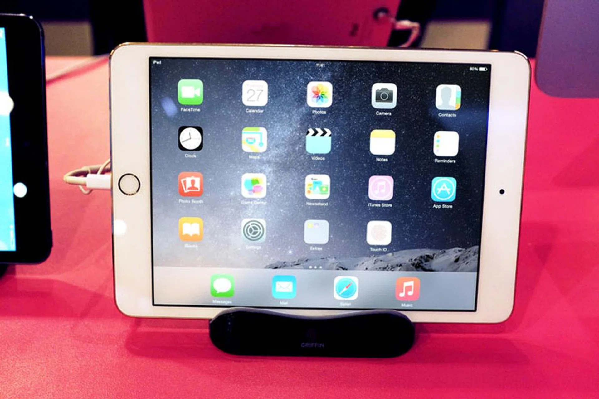 The iPad Mini 3 is slimmer, lighter and more powerful than the old iPad Mini, and it now also comes with a Touch ID fingerprint scanner. Pick up a 16GB WiFi model from Nubox for $548 and receive a free case, screen protector and 5,200mAh power bank. Or buy any other model and get a case, screen protector, 10,400mAh power bank and iPad stand.