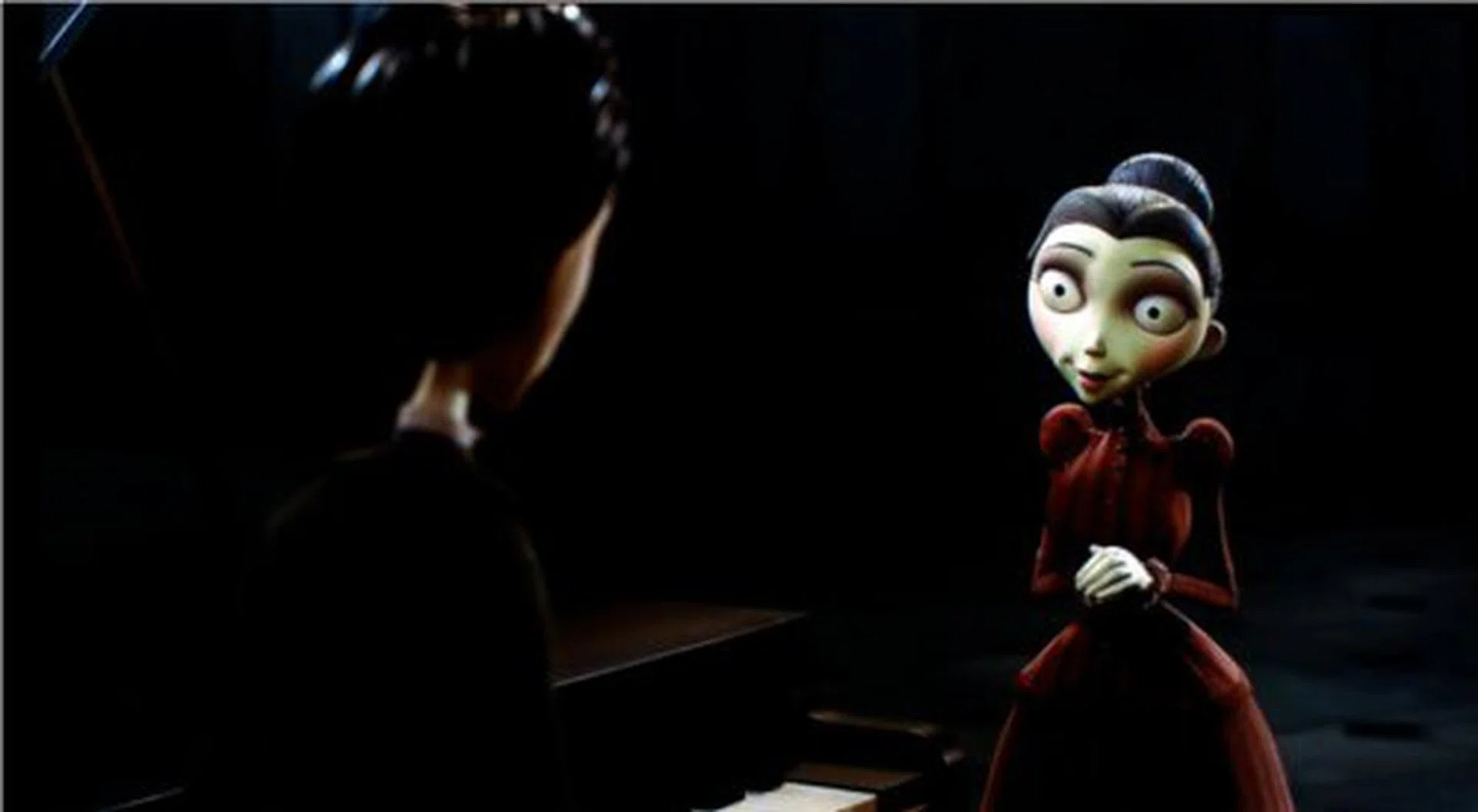 The dress' texture and detail are preserved and its color and hue reflect the dark surroundings and setting of Corpse Bride.