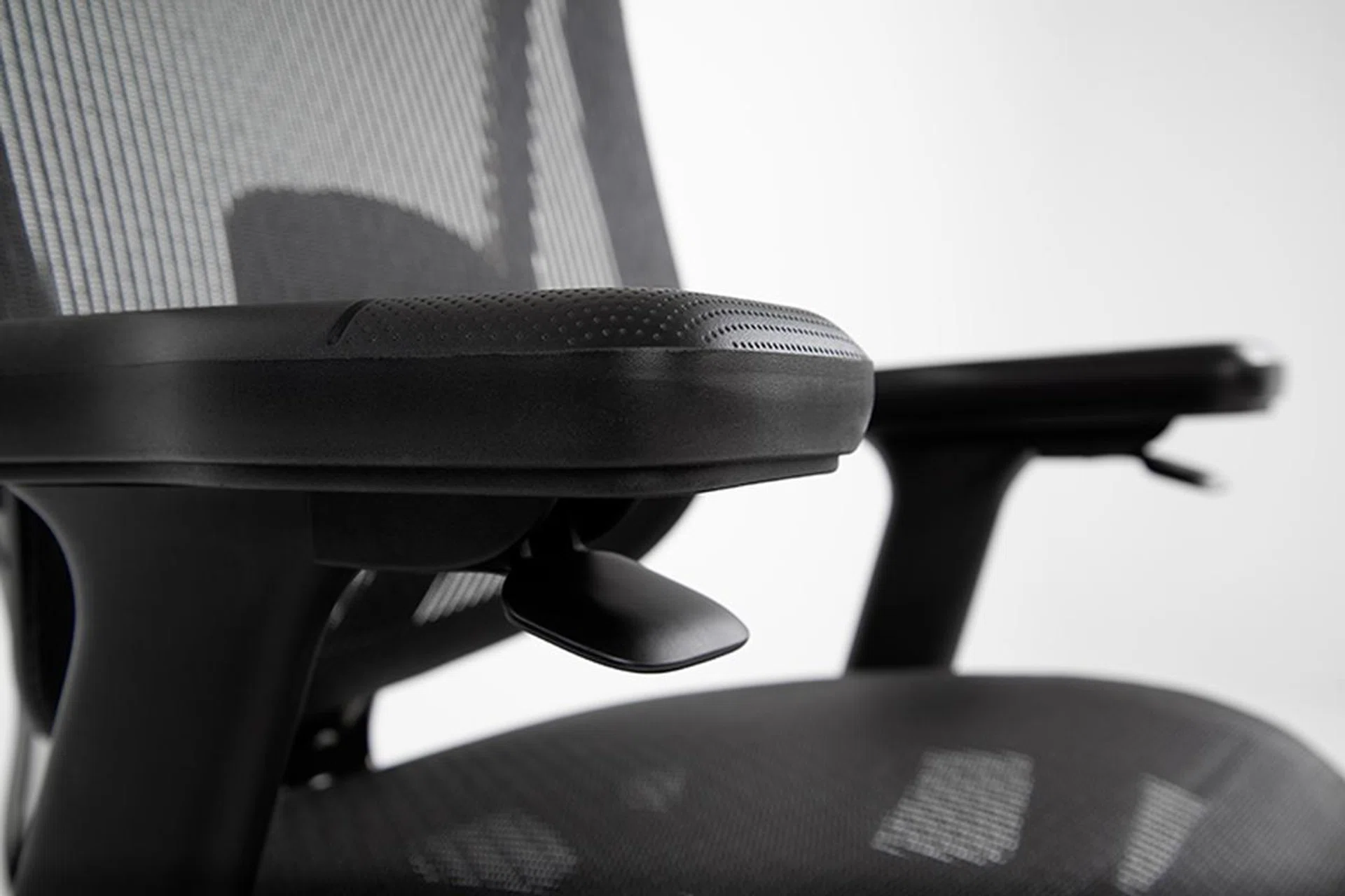 NeueChair