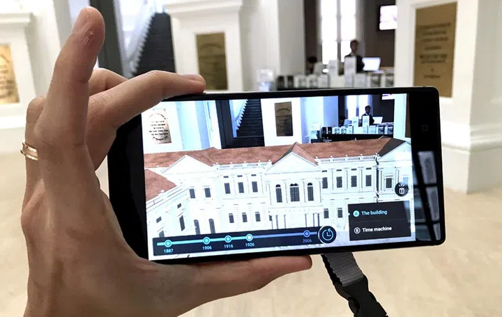 A simple slider shows you how the museum has grown through the years.