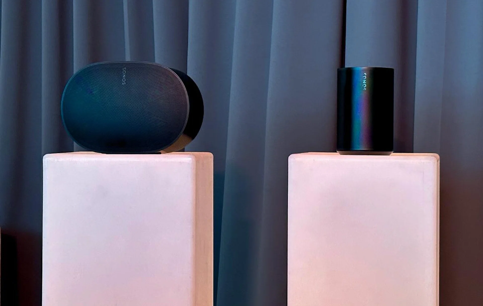 Behold, the new Sonos Era 300 on the left and Era 100 on the right.