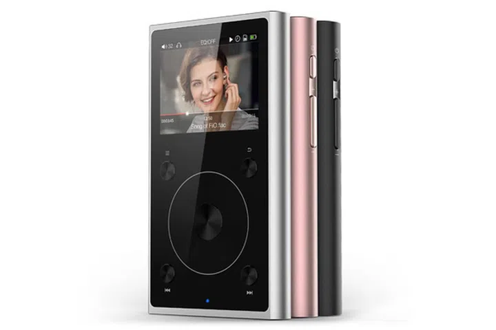 The X1 II will be available in silver, rose gold, and black.