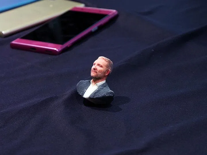 The 3D-printed version of the 3D model taken by the new Sony flagship devices.