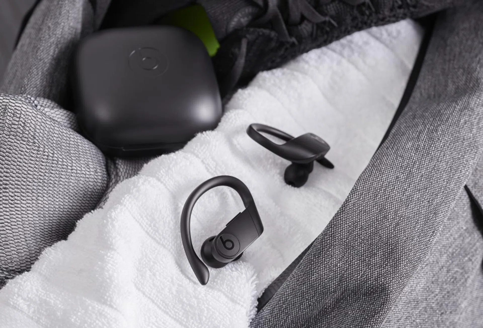 If you need true wireless headphones to accompany you on your workouts, the Powerbeats Pro is an excellent option. Pity the large carrying case.
