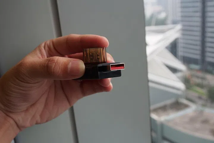 Plug it in this way to charge the stick and to transfer files the traditional way.