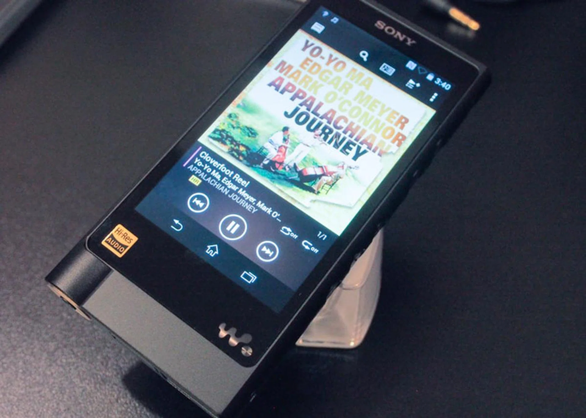 Playing a track with album art view enabled.