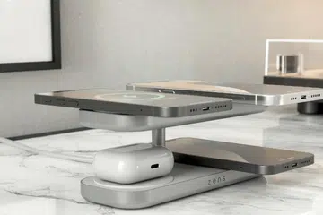 The Zens Quattro Charger Pro 4 can charge four devices at the same time.