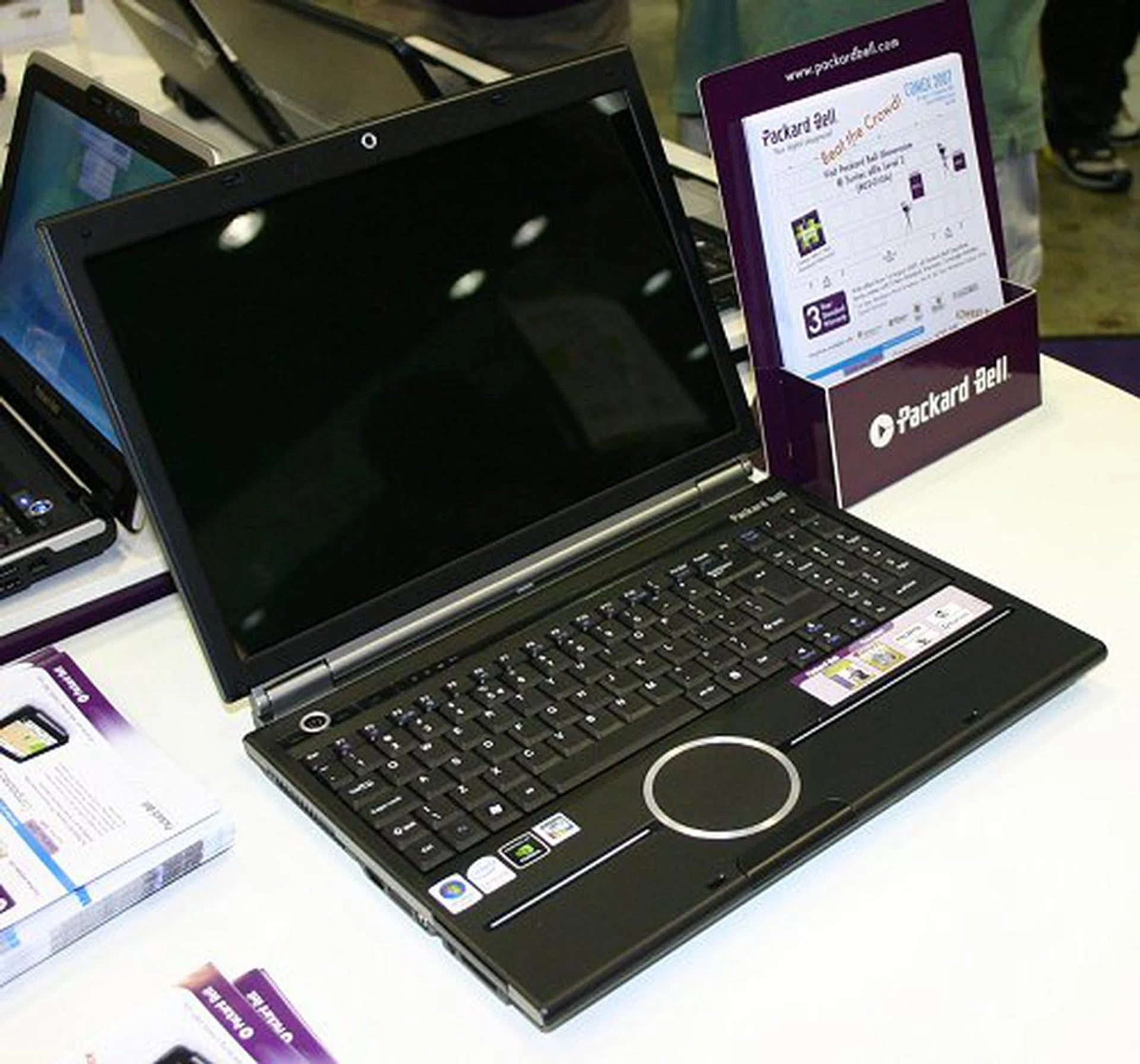  On the opposite end of the performance scale is the EasyNote SB85-006. This is a 17-inch performance notebook with Intel Core 2 Duo T7500 processor (2.2GHz with 4MB L2 cache). Noteworthy components are the dual 160GB SATA HDDs, DVD-RW Dual Layer drive, nVidia GeForce GO 8600M GS, DVI output, HDMI jack, built-in subwoofer and Windows Vista Premium. It's selling at $2,998.  