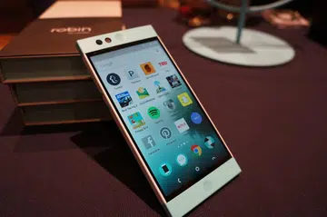 Nextbit Robin smartphone