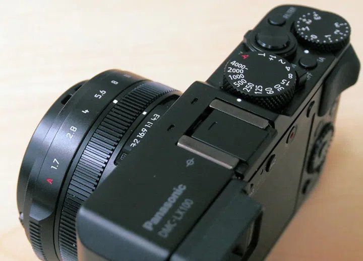 You get a Micro Four Thirds sensor, and the ability to tweak aperture and shutter speed without having to access a menu with the Panasonic Lumix LX100. Now that's professional power at your fingertips.