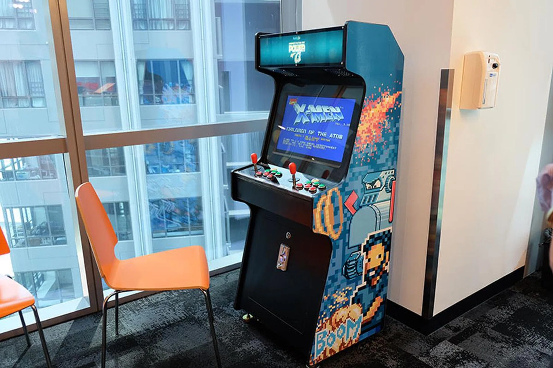 HubSpot SingSpot arcade machine