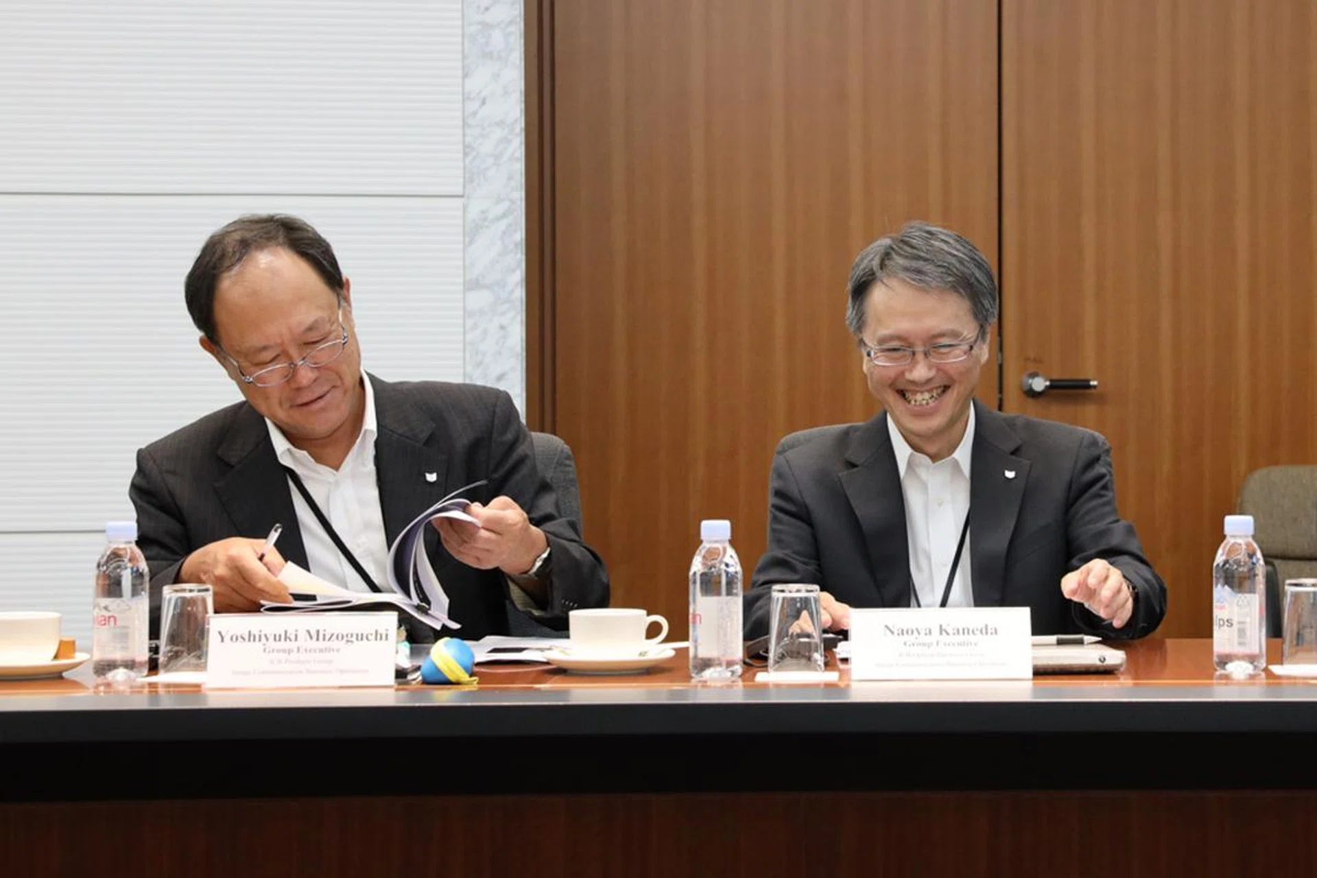 Yoshiyuki Mizoguchi (left) and Naoya Kaneda (right).