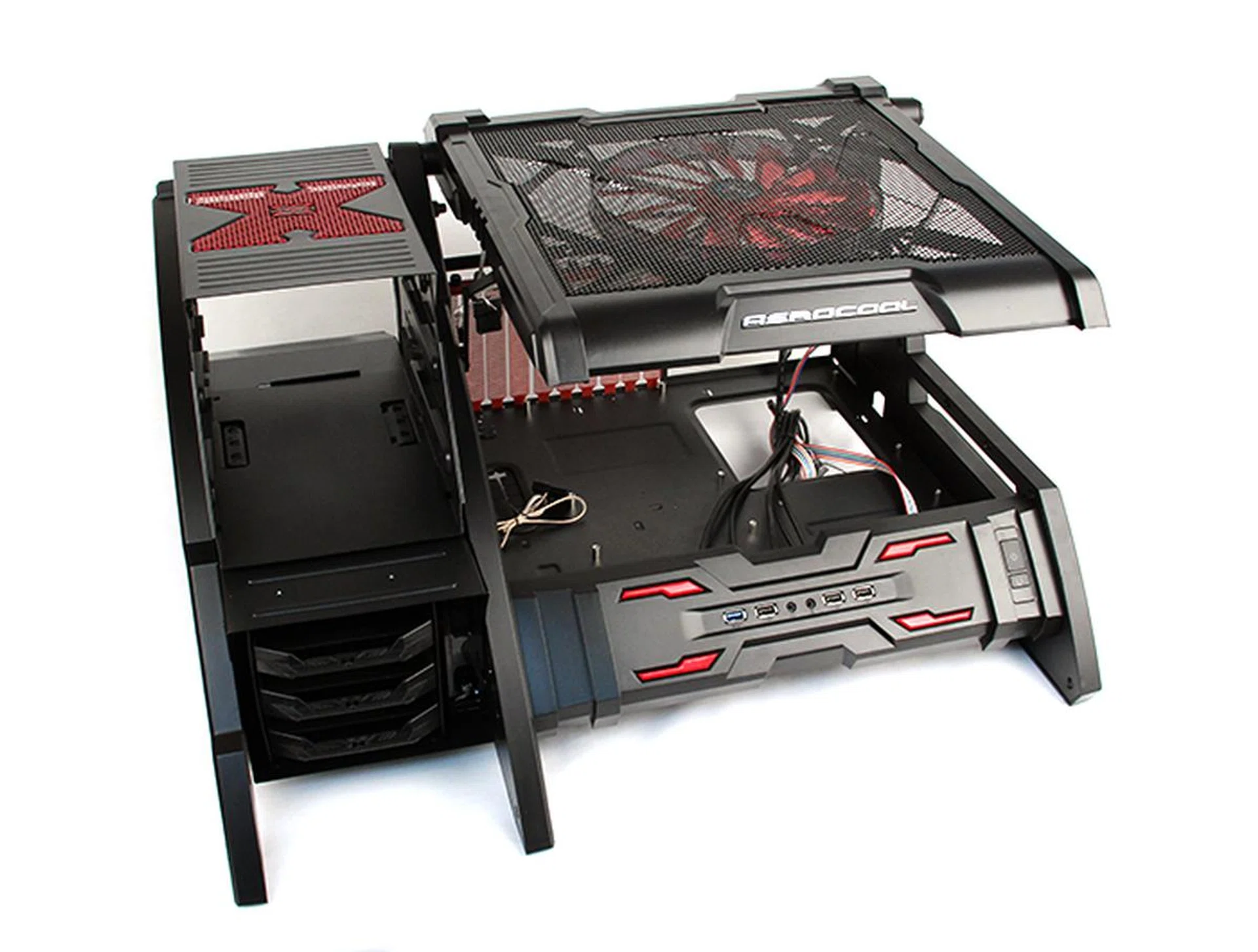 The Aerocool Strike-X Air is not prohibitively priced, but it does come with some glaring shortcomings and quirks.