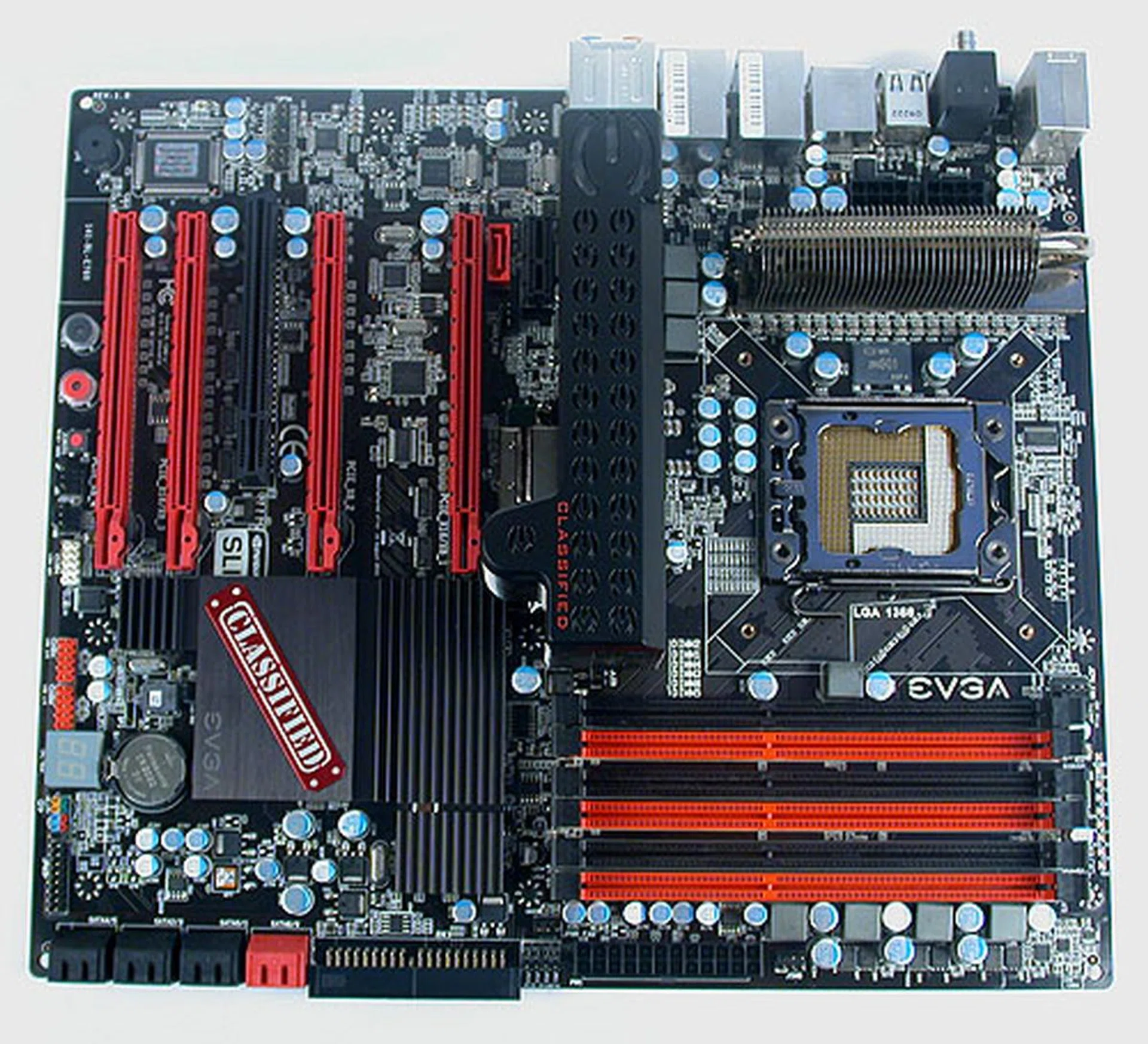 The black and red theme on the EVGA X58 SLI Classified will no doubt find favor among enthusiasts.