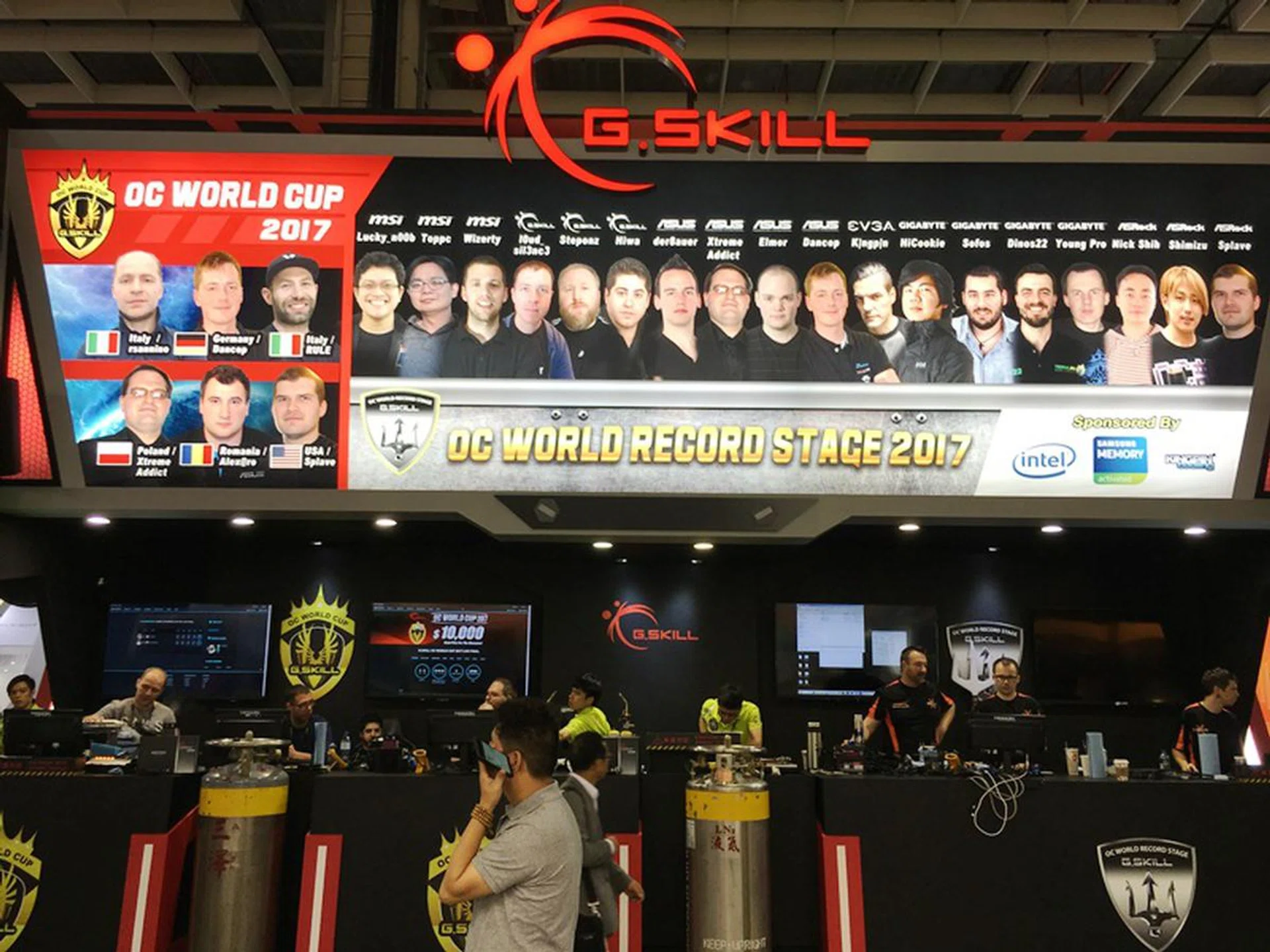 g.skill, gskill, memory modules, ram, kits, geekbench3, 3dmark11, cinebench r15, computex 2017, trident z, ddr4, intel core x-series, processor, liquid nitrogen, ln2, roberto sannino, rsannino, asrock, x299 oc formula, motherboard, gigabyte, x299 soc champion, intel x299, overclocking, asus, prime x299-deluxe, evga sc17, gaming laptop 