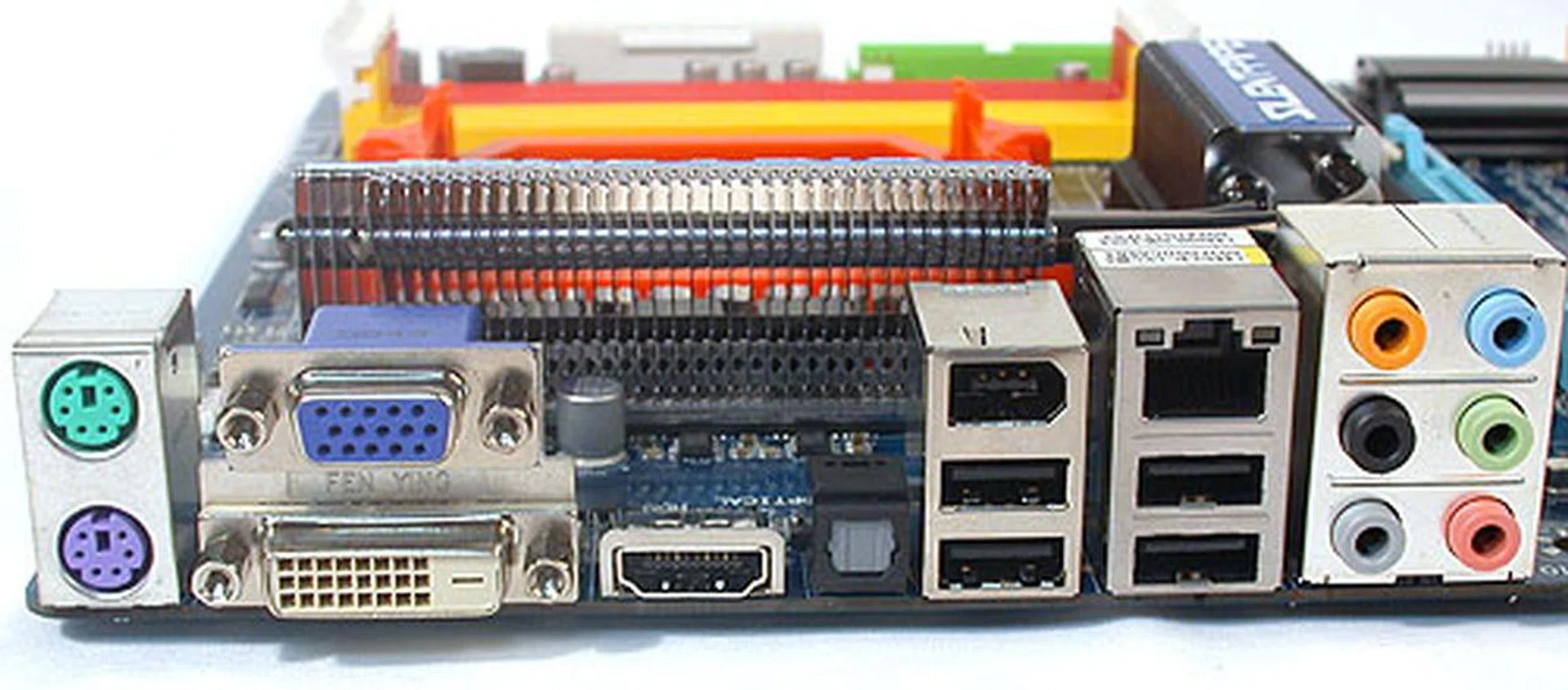 Gigabyte MA790GP-UD4H (AMD 790GX) - Ultra Durable 3 for DDR2