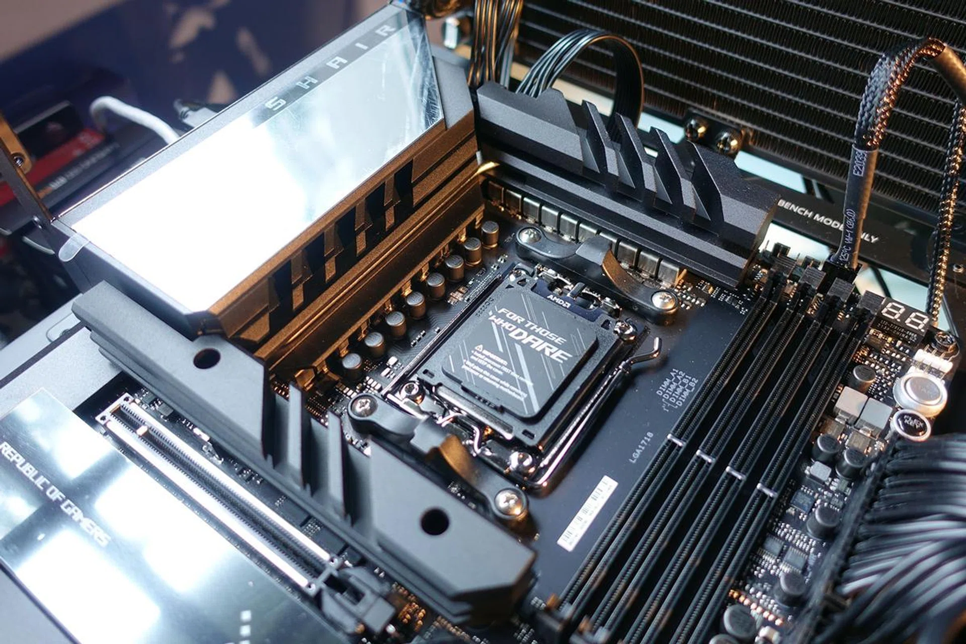 There's a very solid heatsink for the primary M.2 slots too. You'll be surprised how hot SSDs run, and a good heatsink is crucial to prevent performance throttling or worse, damage.