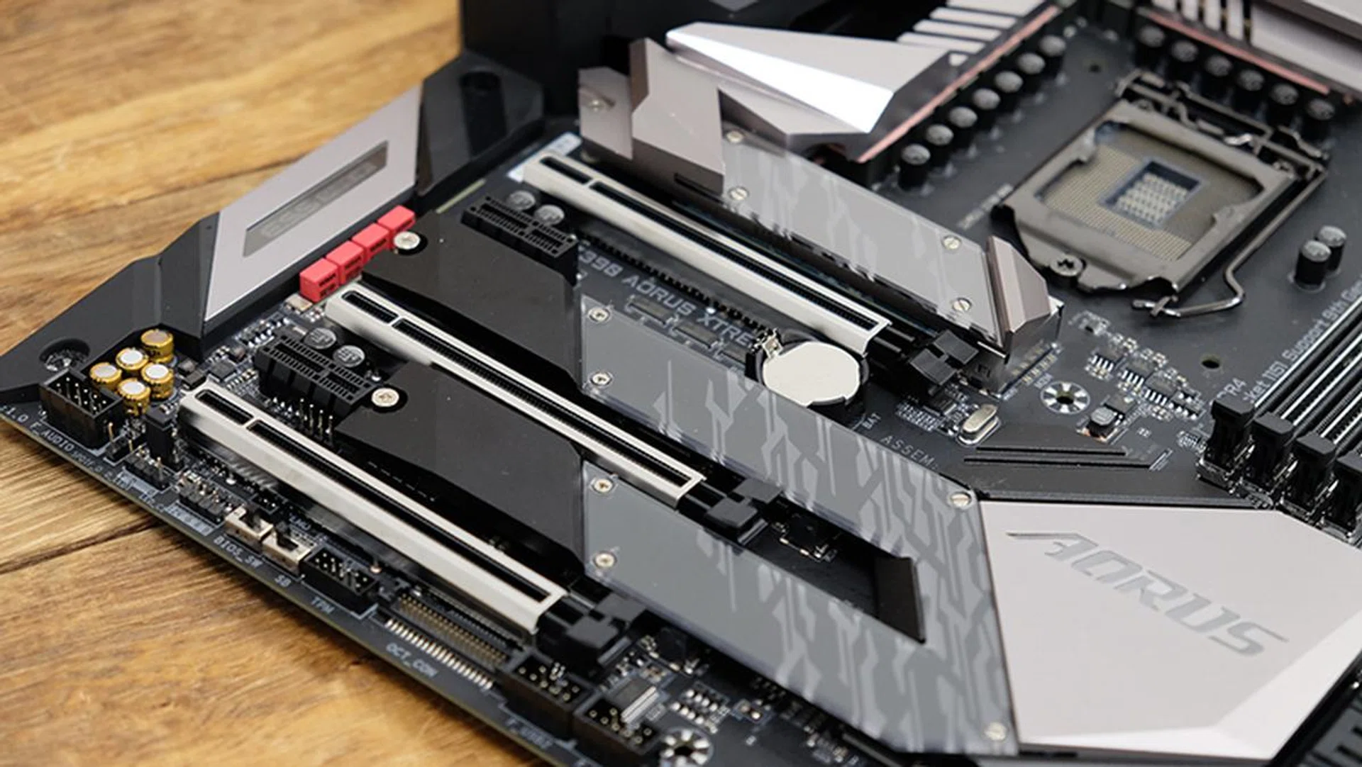 Gigabyte Z390 Aorus Xtreme