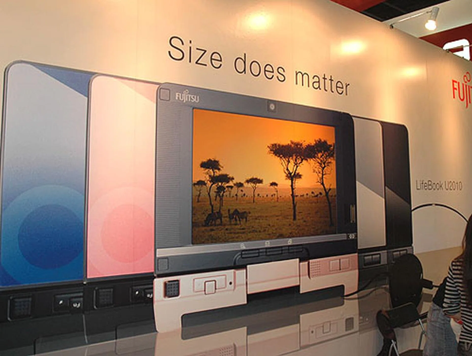  A prominent ad for Fujitsu's new Atom powered UMPC, the LifeBook U2010, which is at a petite 680g and has a 5.6-inch screen.  