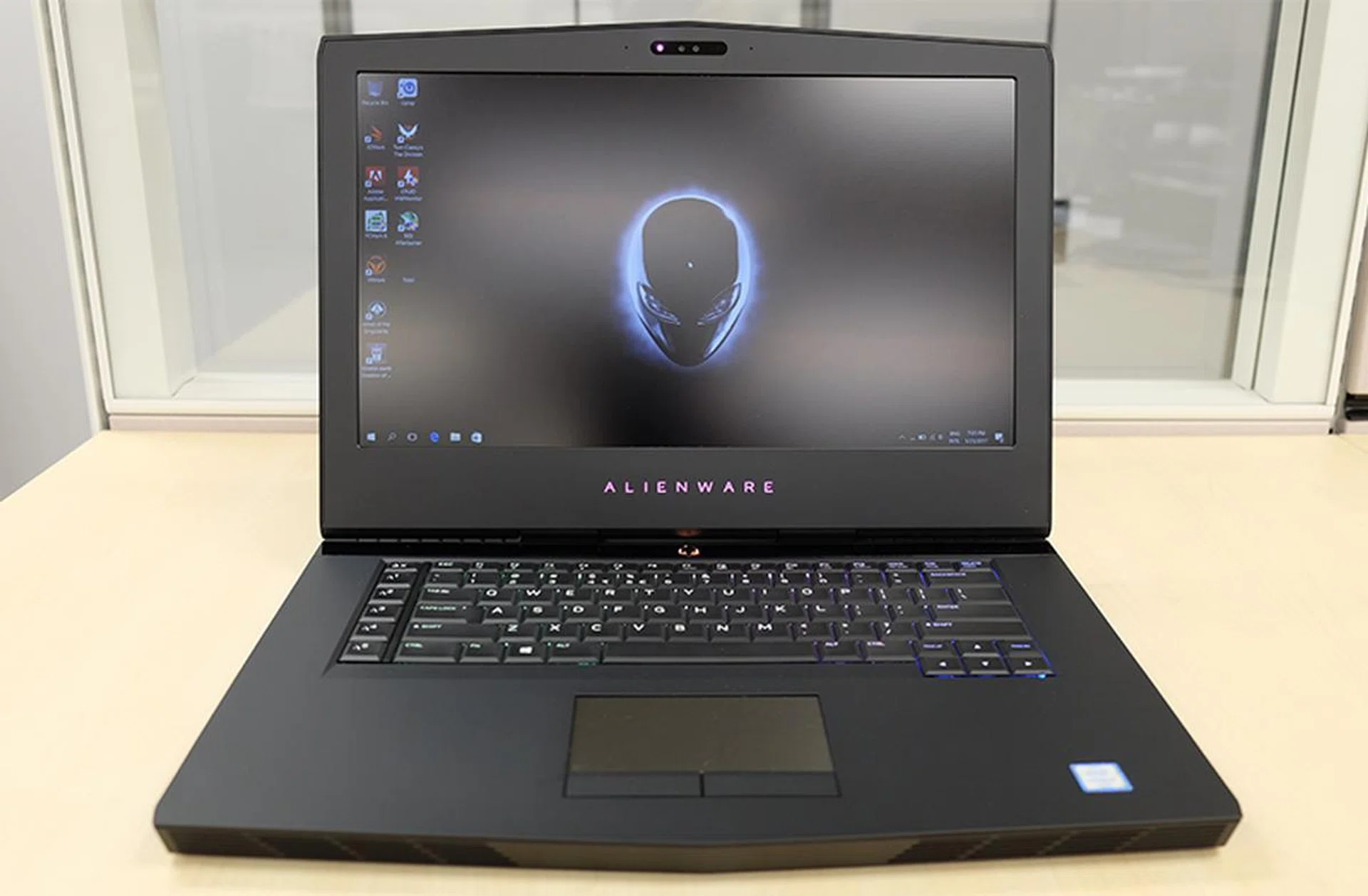 Alienware 15