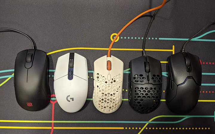 From left: Zowie S2, Logitech G305, Finalmouse Ultralight 2, Cooler Master MM710, Razer Viper. 