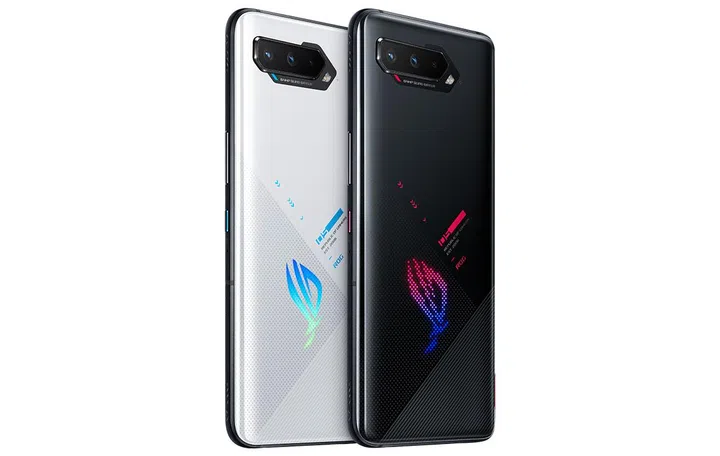 The ROG logo on the regular 5s. (Image source: Asus)