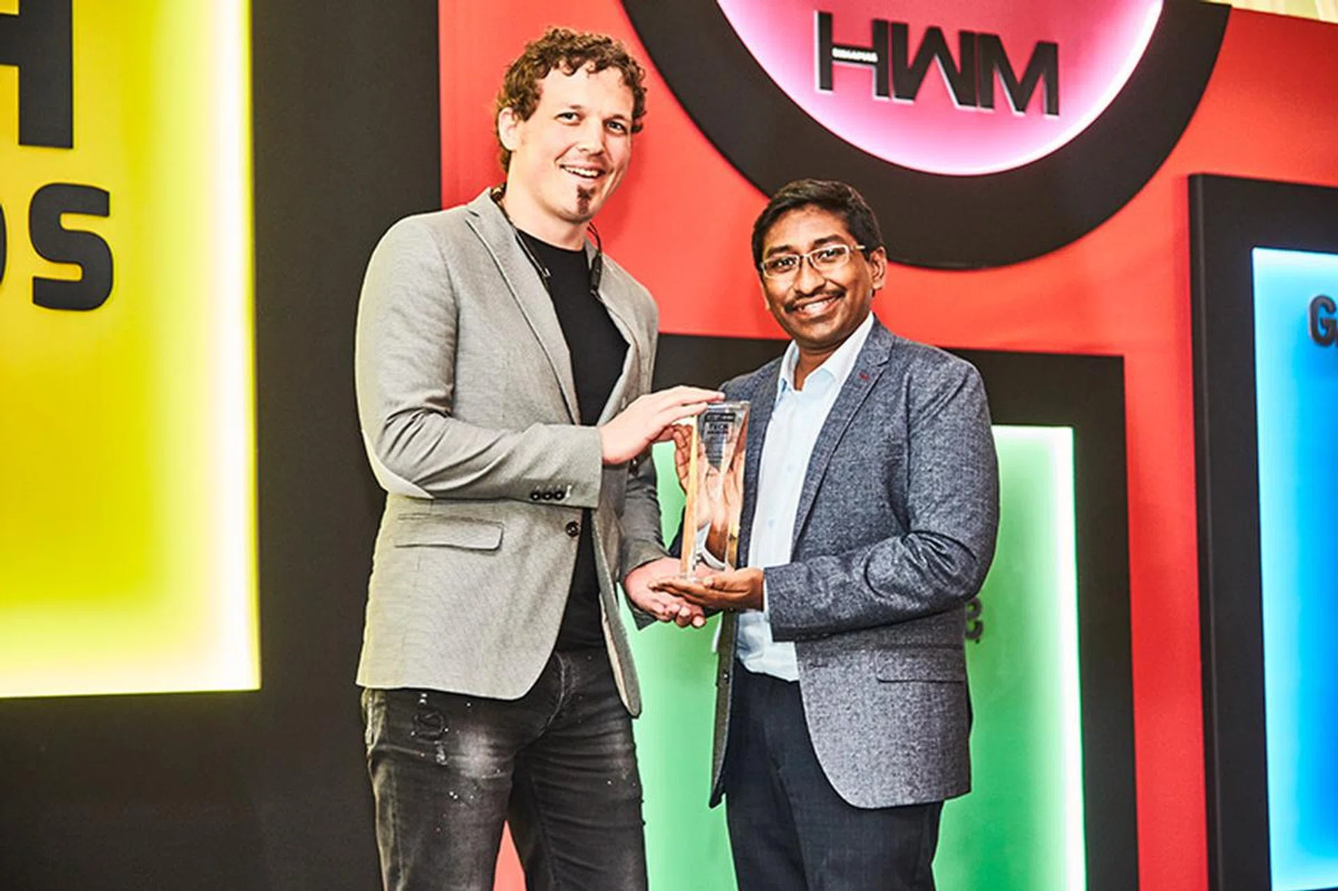 Both the Readers' Choice awards for Best In-Ear Earphones Brand and Best Headphones Brand go to Klipsch. Here's Accepting the award is Mr. Christine Honegger, CEO of Tat Chuan Acoustic, accepting the awards on Klipsch's behalf.