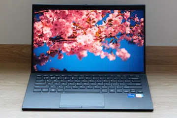 The Vaio Z is over S$5,000. Let that sink in for a moment. When was the last time you saw such an expensive notebook?