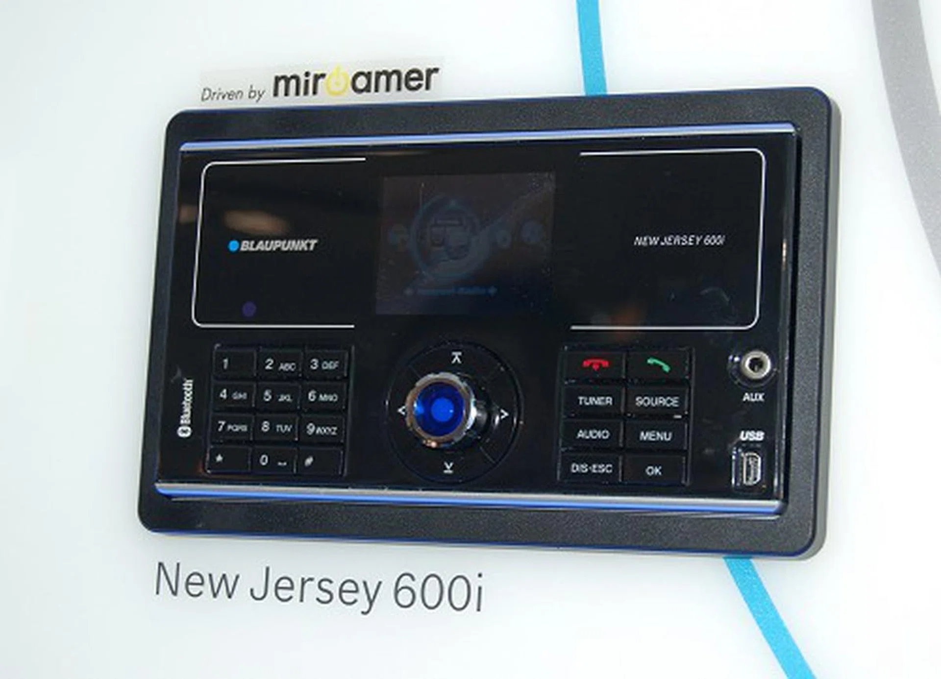 Most notable is this unit called New Jersey 600i. It's claimed to be the world's first Internet car radio system which Blaupunkt partnered with miRoamer (which provides a diverse selection of Internet radio content) to conceive this device. The Internet connection is achieved via Bluetooth pairing with your mobile phone, except that Blaupunkt promises no messy connections ever again. Once the seamless connection is achieved, the driver need only select radio station (through various criteria if required) and then sit back and enjoy. Best part is, the service from miRoamer is free.  