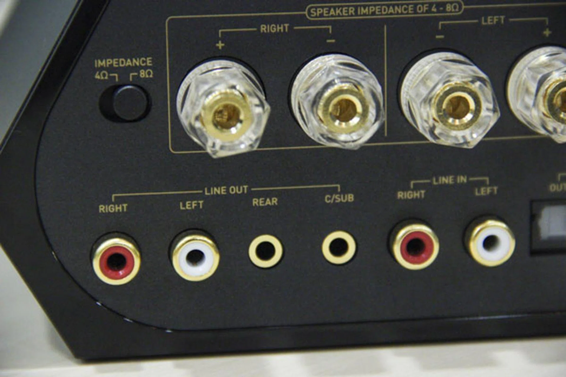 Gold-plated 2-way binding post terminal connectors support passive bookshelf/floor-standing speakers (via bare wires/banana plug connectivity). Note that you only have 4 or 8 ohm impedance options - so refer to your speaker manuals to choose appropriately.