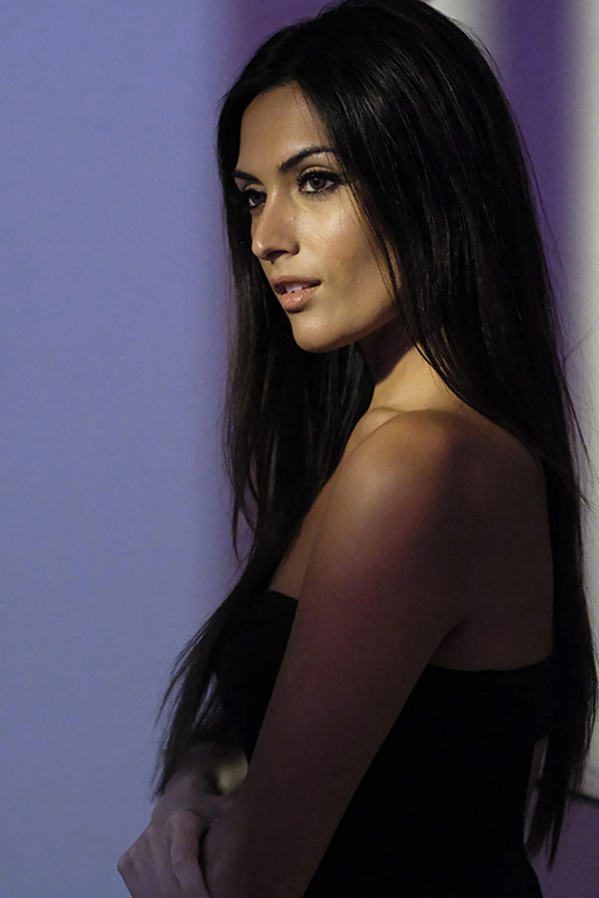 90mm at f/4.0, 1/1000s, ISO 25600 