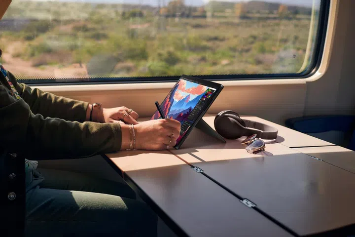 The ASUS ProArt PZ13 comes with a ProArt backpack, detachable keyboard, magnetic stand and ASUS Pen 2.0. PHOTO: ASUS