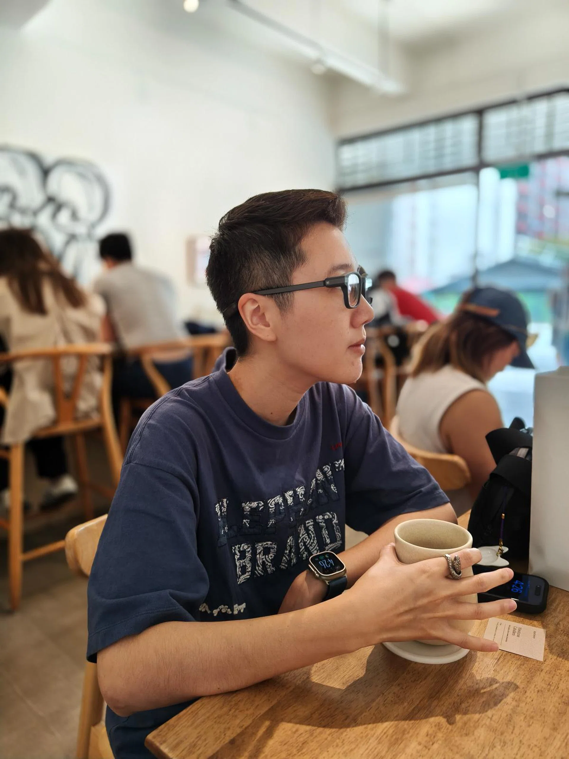 Portrait mode, beautification off. Photo: HWZ.