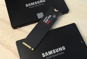 We are going to find out what the Samsung SSD 950 Pro's full potential is by testing it over PCIe 3.0 x4.