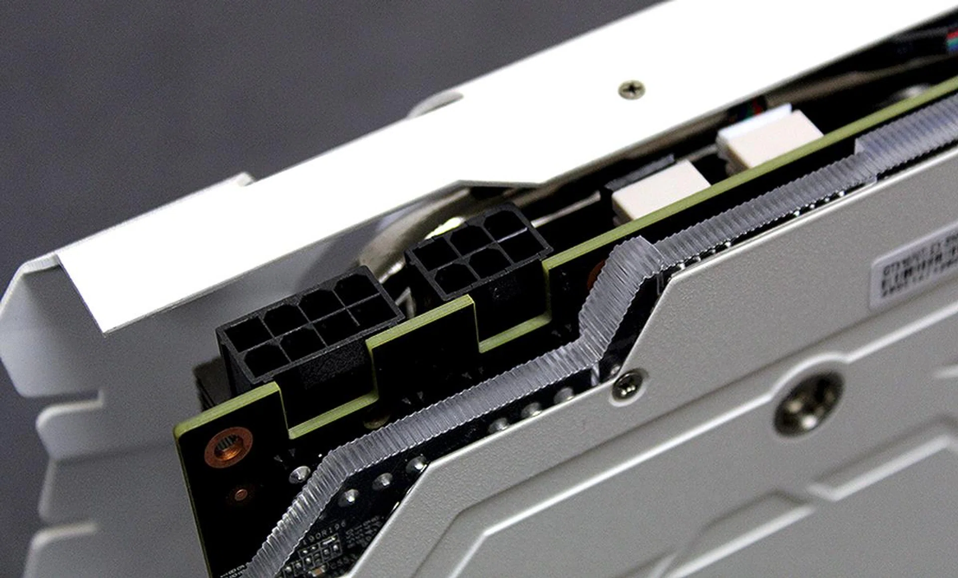 Power comes from 8-pin and 6-pin power connectors.