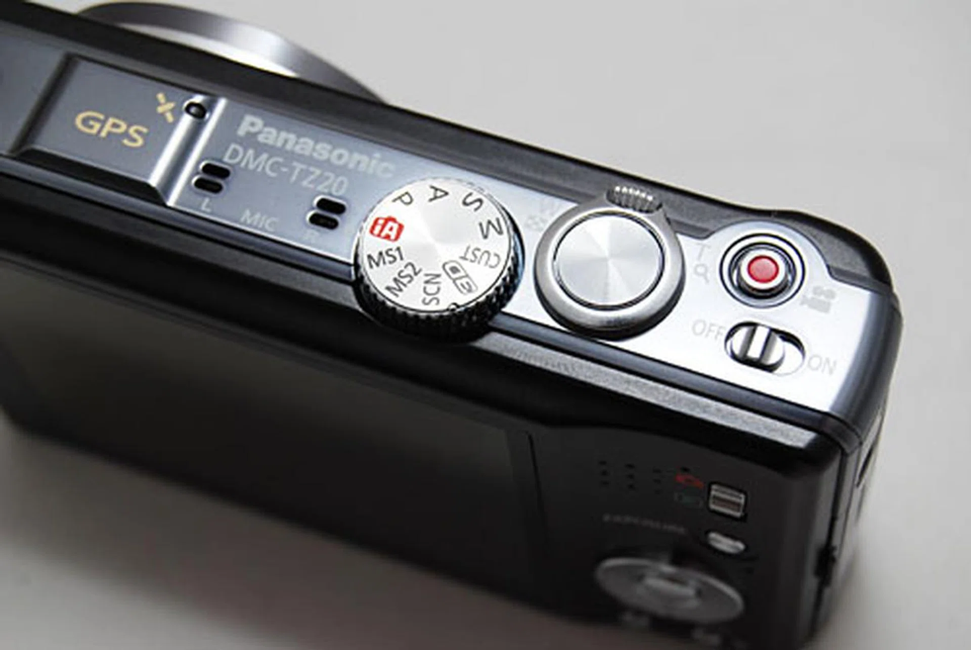 The TZ20 comes with more modes than your average compact, including Aperture and Shutter priority as well as full Manual.