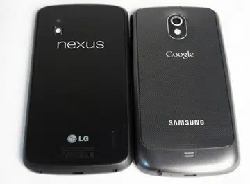 Seen here is the LG Nexus 4 (left) and Samsung Galaxy Nexus (right).