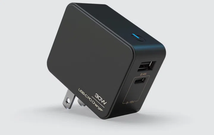 Experience the Pebble Pro's full power with an optional power source. Image source: Creative. 