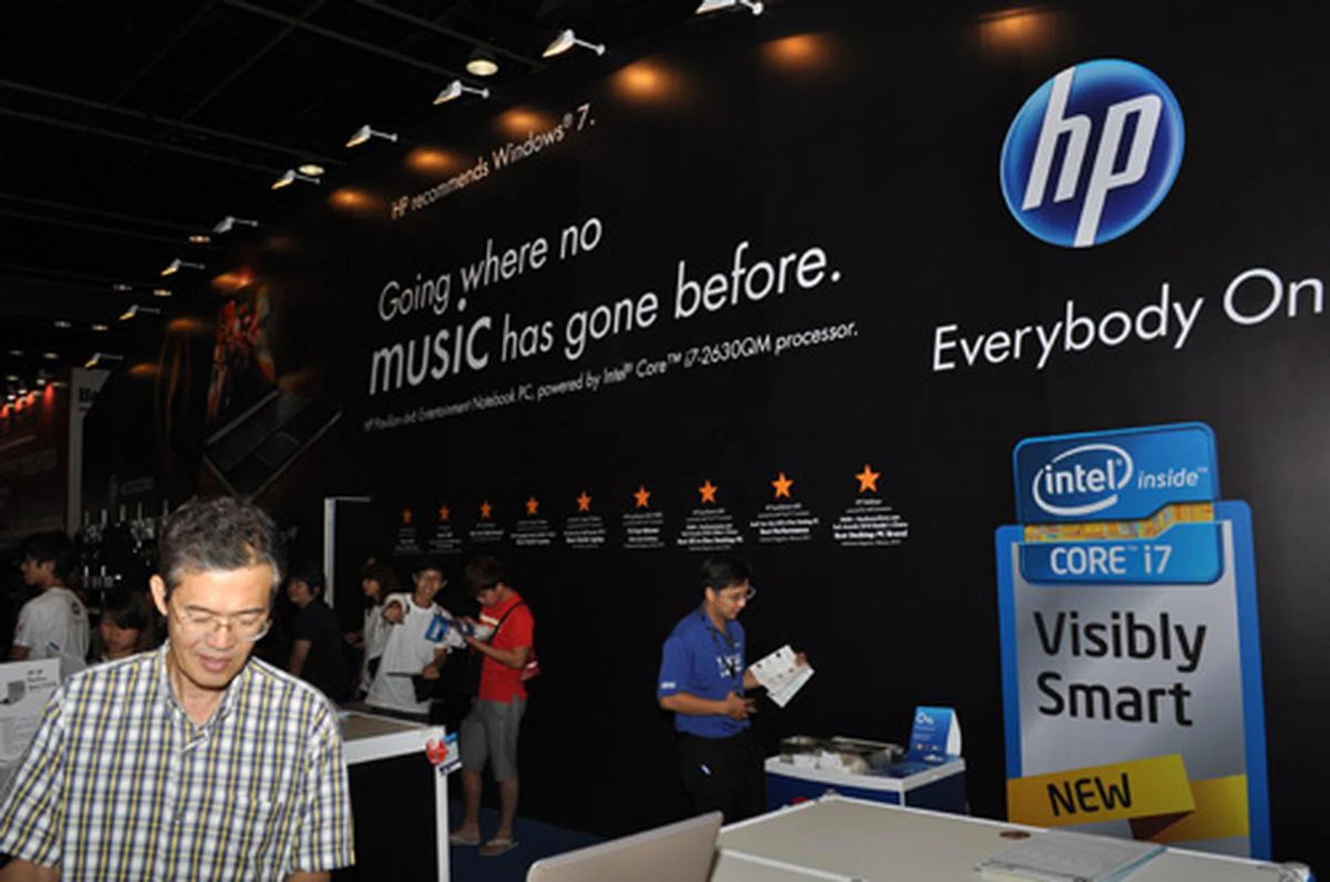 HP has a wide reach at the IT Show with many booths spread over the 4th level. You are in luck if you are hitting the event with the intent to purchase a notebook, printer, desktop or IT peripherals.