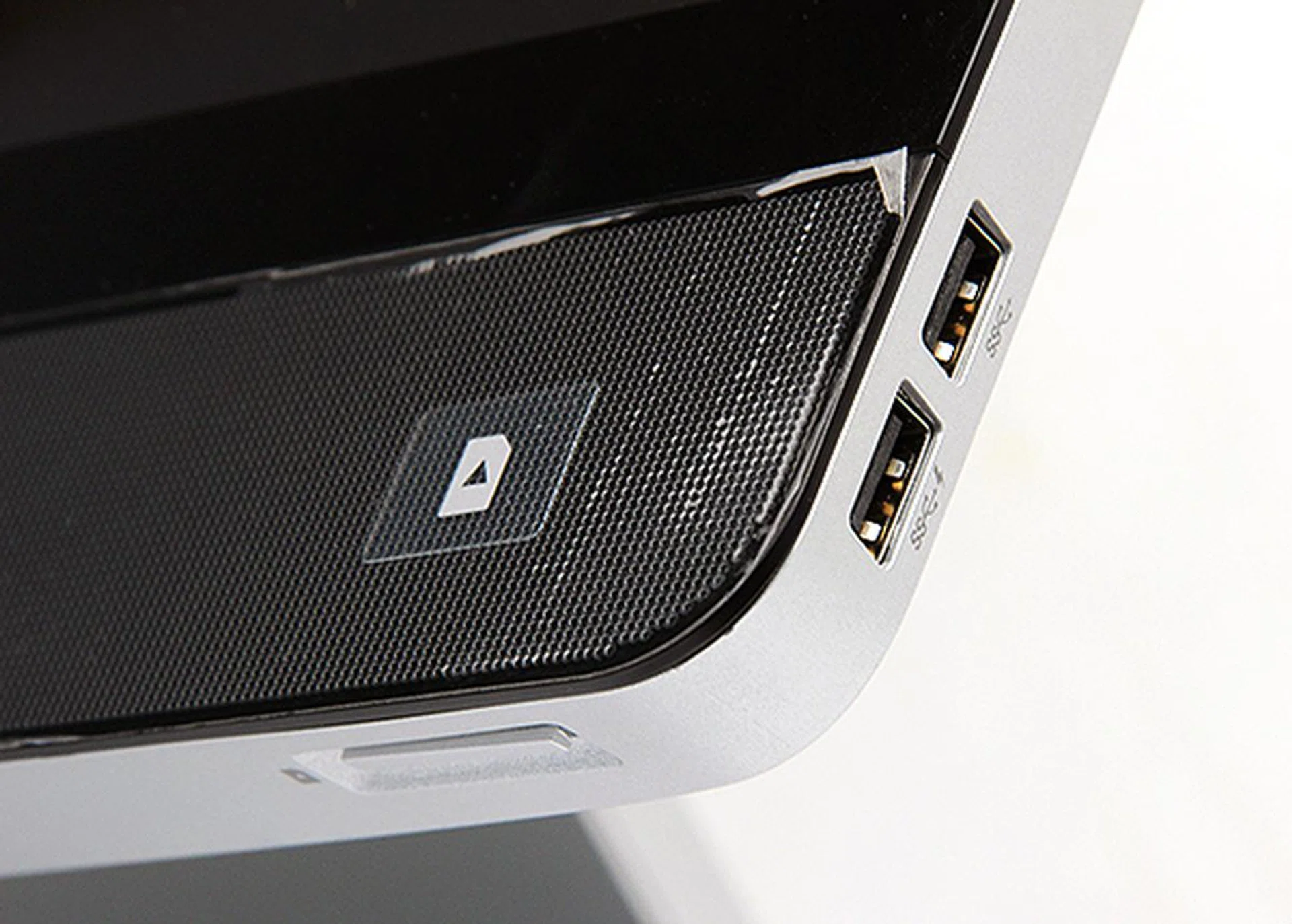 At the bottom right hand corner of the display are two USB 3.0 ports and a 3-in-1 memory card reader.
