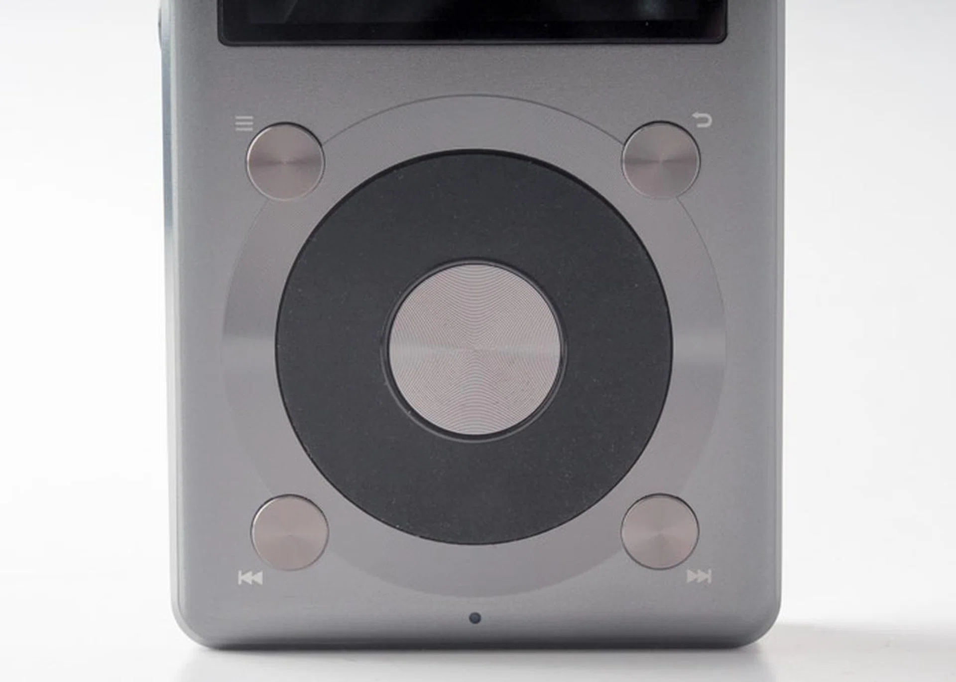 The main control buttons are the same as the FiiO X1.