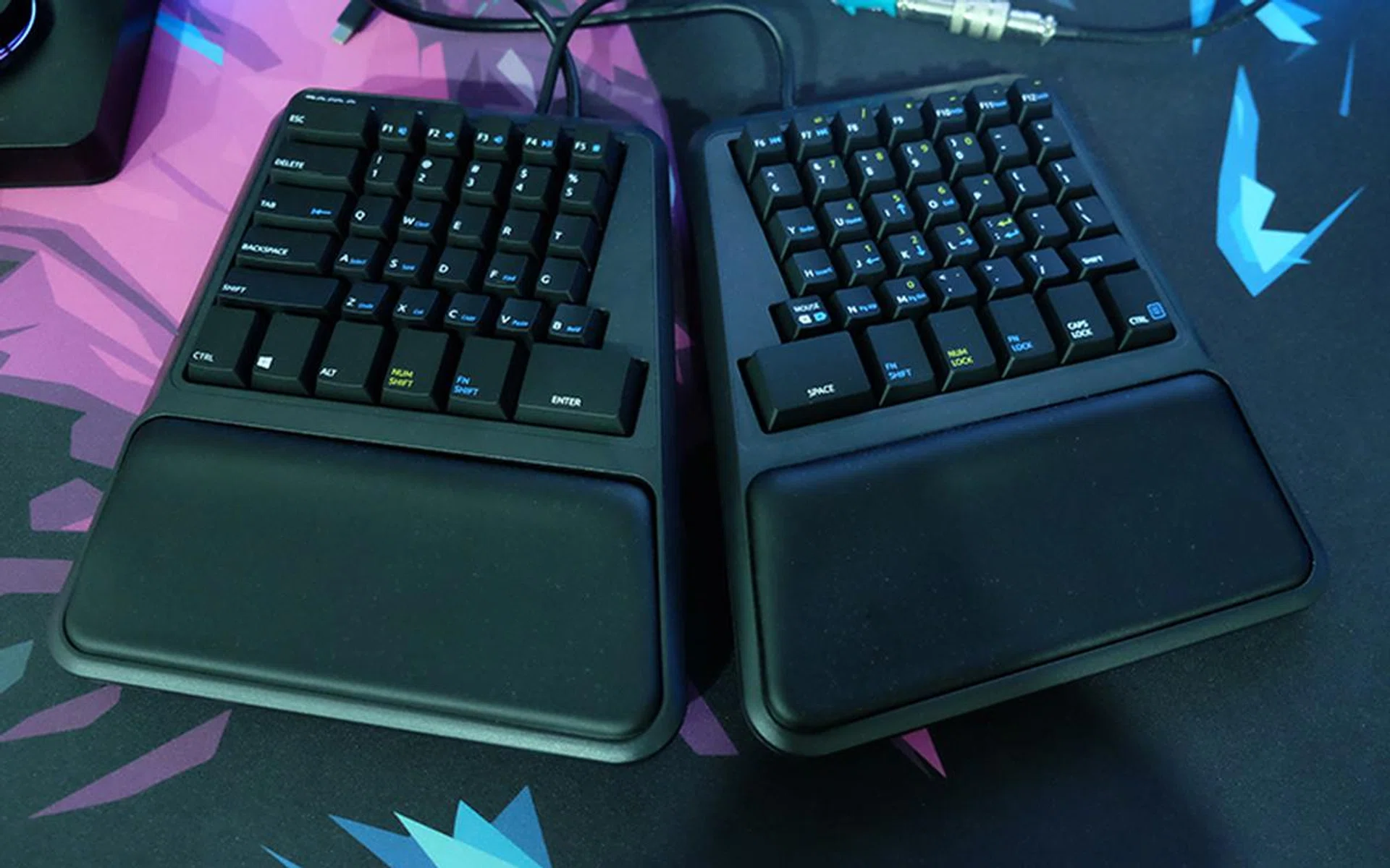 The Freedom adopts a split, semi-orthogonal layout while sticking to the familiar QWERTY format. 