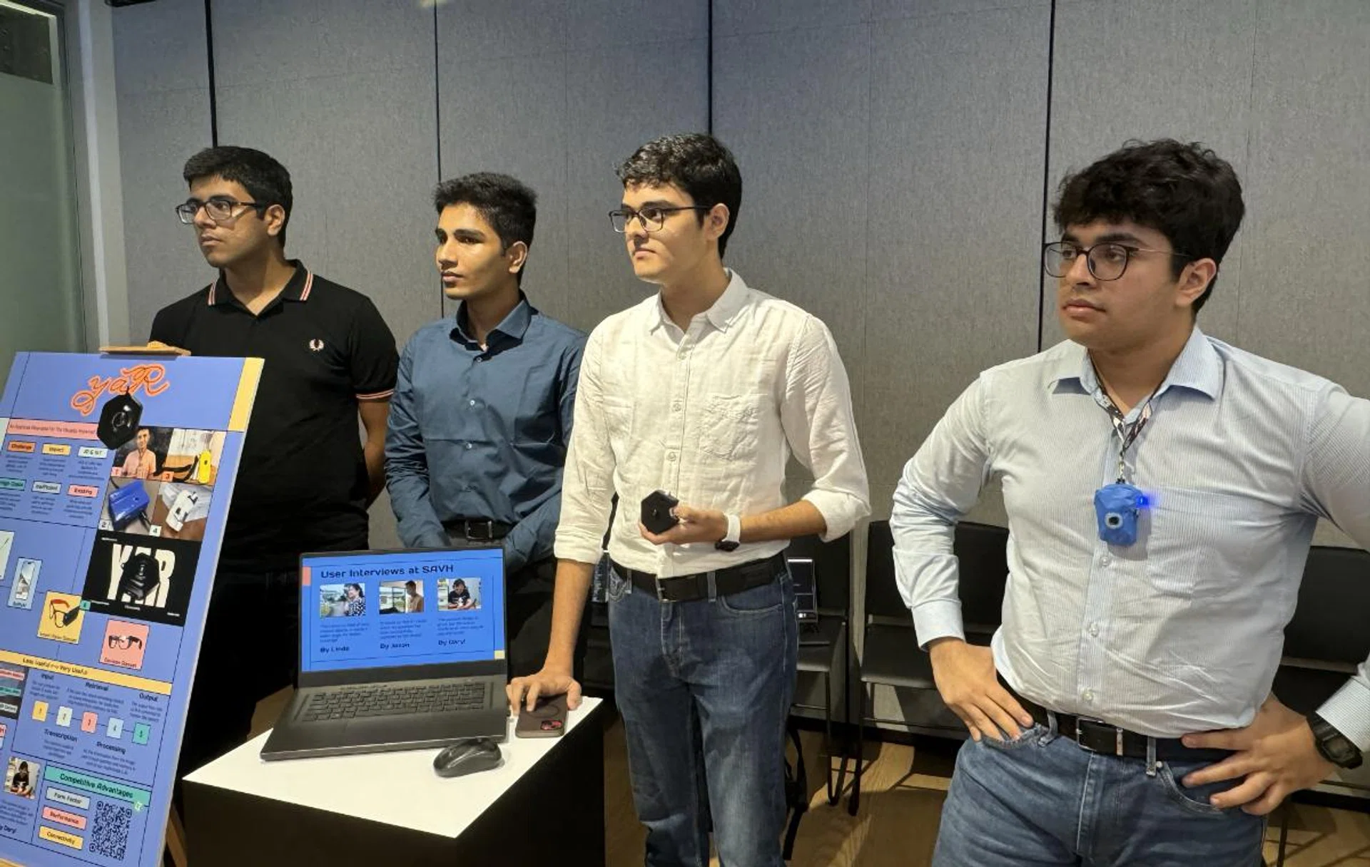 The team briefing the media on how yaR works. 