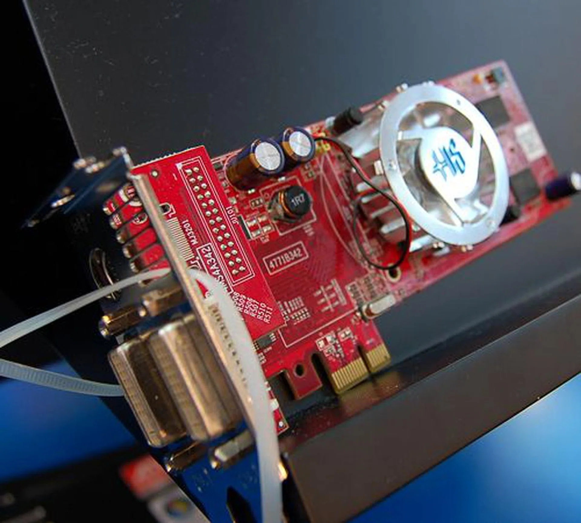  What's special about this Radeon X1550 graphics card is that its using a PCIe x1 interface.  