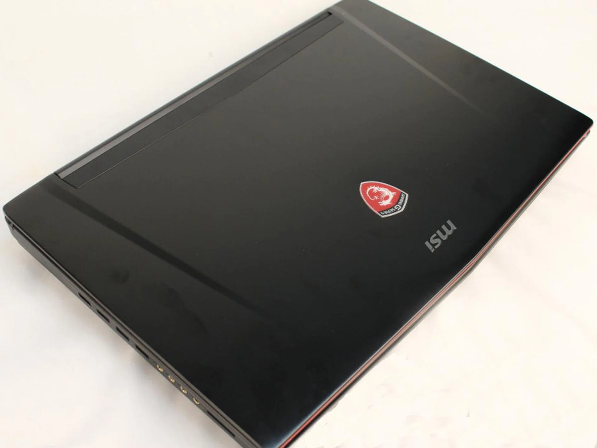 It may be huge and unwieldy, but hardcore gamers will love it nonetheless.