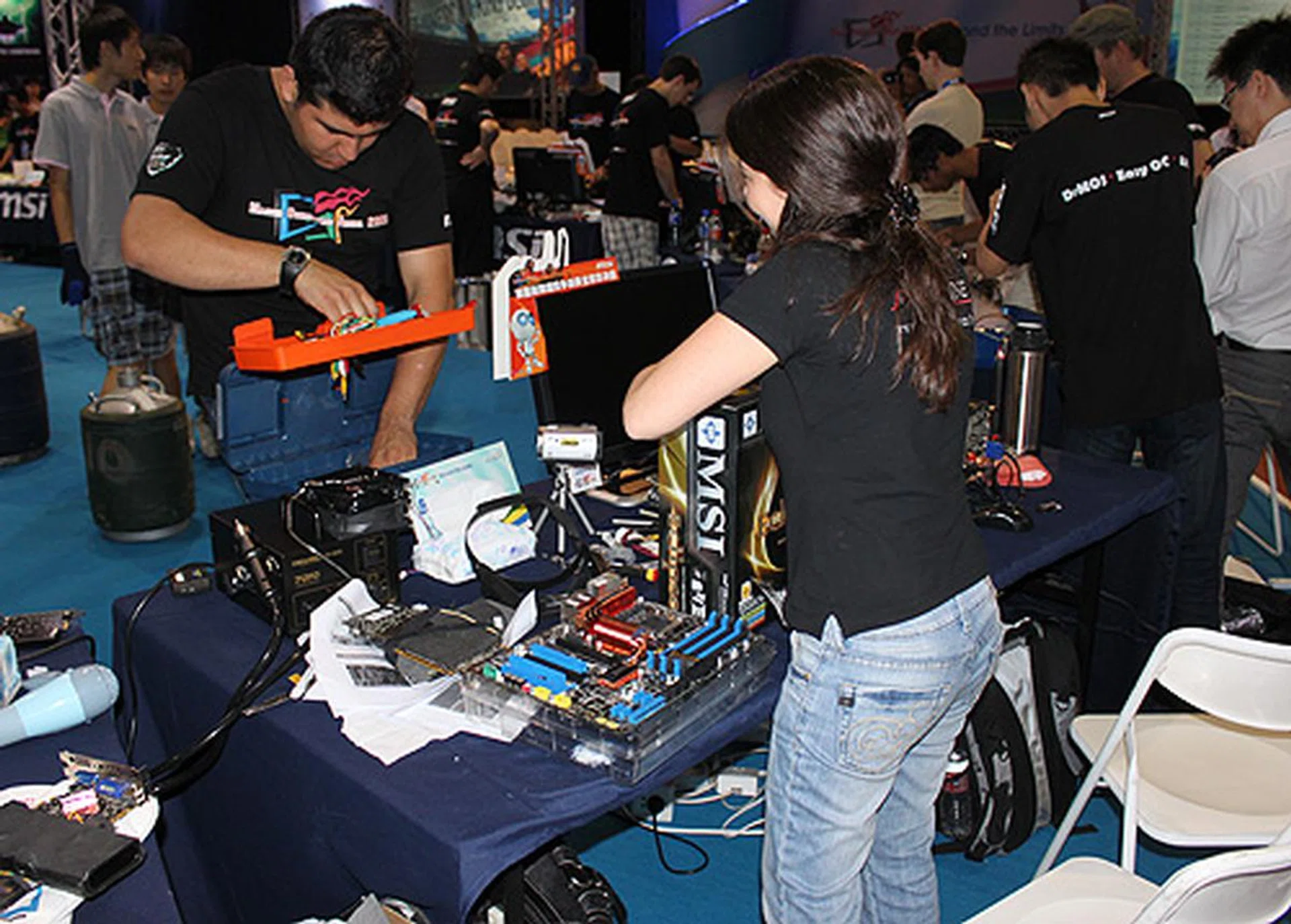 The unlucky Brazilians found themselves with a faulty motherboard and had to replace their set, wasting precious minutes in the process.