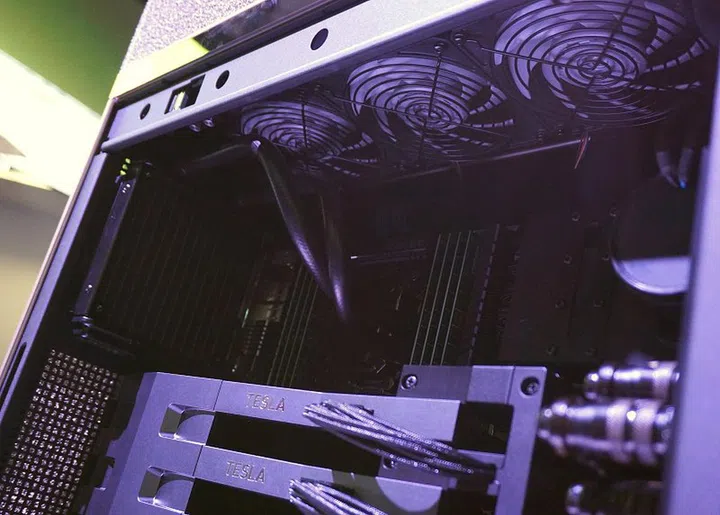 You can better see the water cooling kit's radiators and coolers from this view.