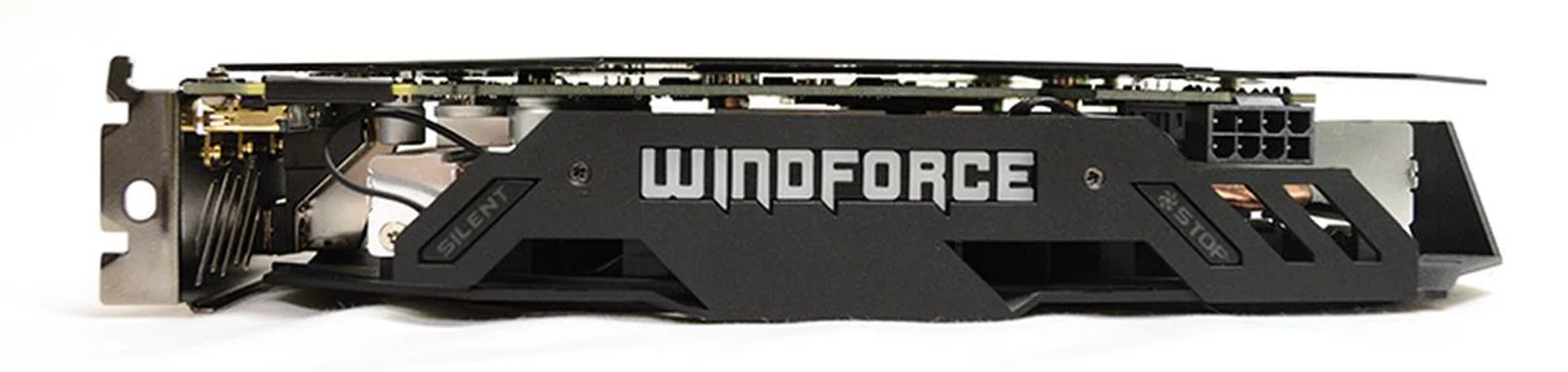 "Silent" and "Stop" indicators on either side of the WindForce logo light up when the fans are at a standstill. When the fans start up, the LED indicators go off.