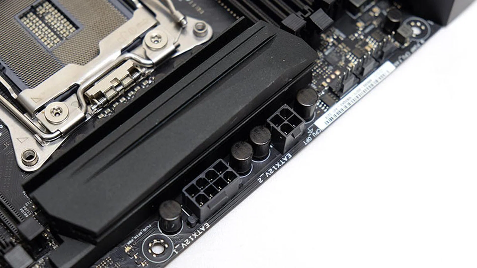ASUS ROG Strix X99 Gaming CPU header