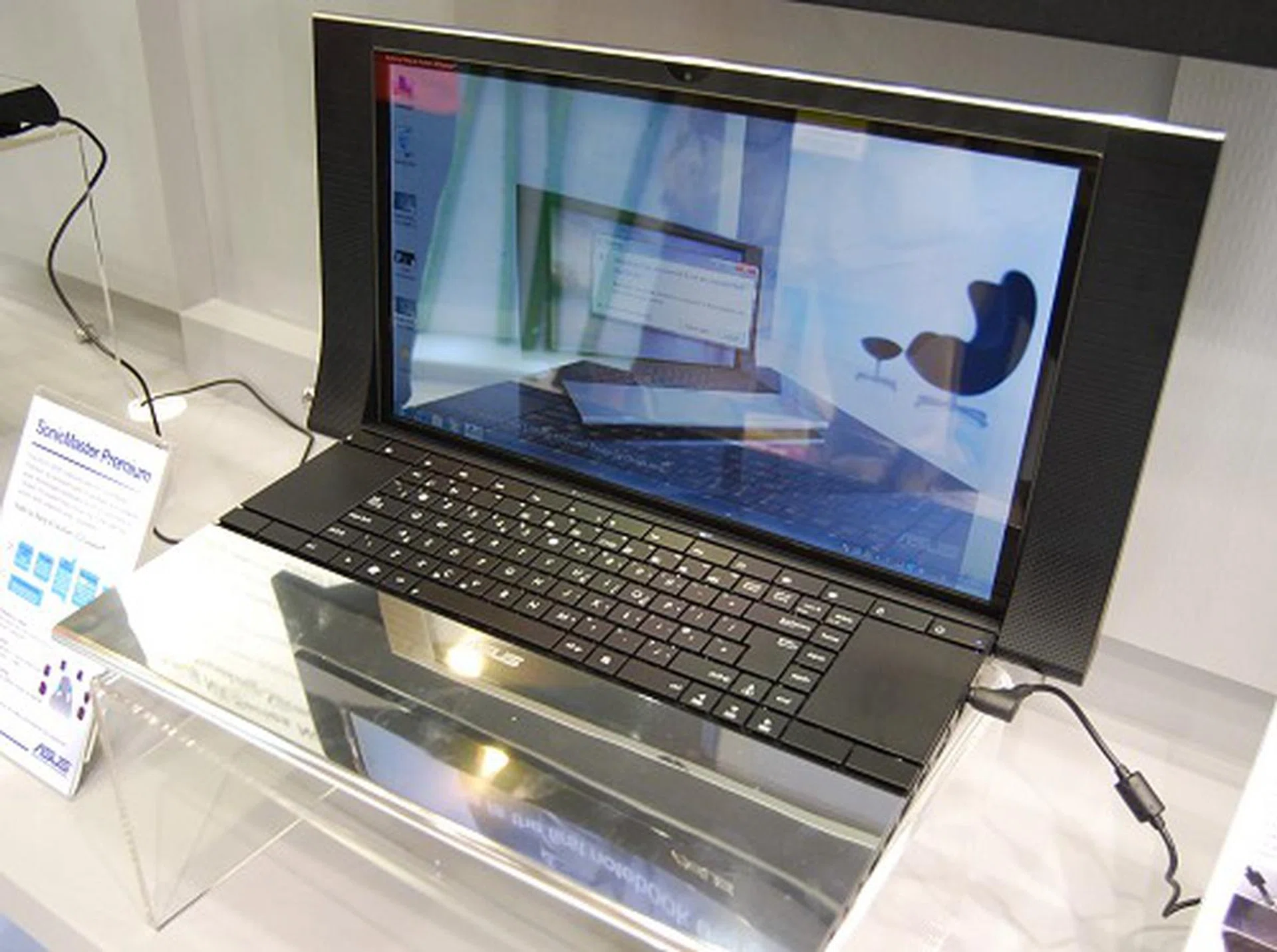 Continuing our the bout of outrageous notebooks, here's a souped up entertainment machine, the ASUS NX90. This huge 18.4-inch notebook was designed for excellent entertainment qualities, especially for audio delivery, thanks to ASUS SoundMaster Premium technology. Intel HM55 chipset, Intel Core i7/i5 processor options, 1080p panel, GeForce GT 335M 1GB, dual HDDs, slot-in Blu-ray drive, dual touchpads and USB 3.0.